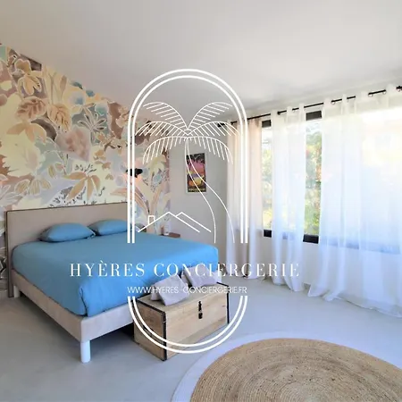 L'arbanaise Vue Piscine Presqu'ile Giens By Hc Villa *