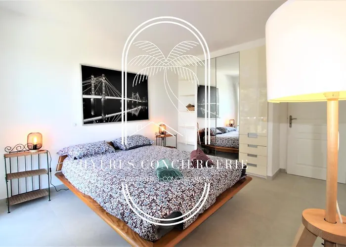 L'arbanaise Vue Piscine Presqu'ile Giens By Hc וילה